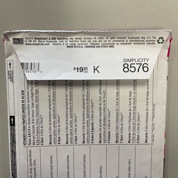 Simplicity 8576 Sewing Pattern 18" Unisex Doll Clothes Hoodies Shorts Tops Pants - Picture 5 of 6